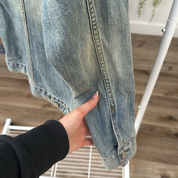 Rails Knox Distressed Denim Jacket - Picture 11 of 11